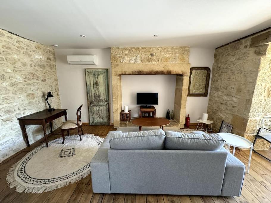 Vila L'Epicerie De Bézenac Exteriér fotografie